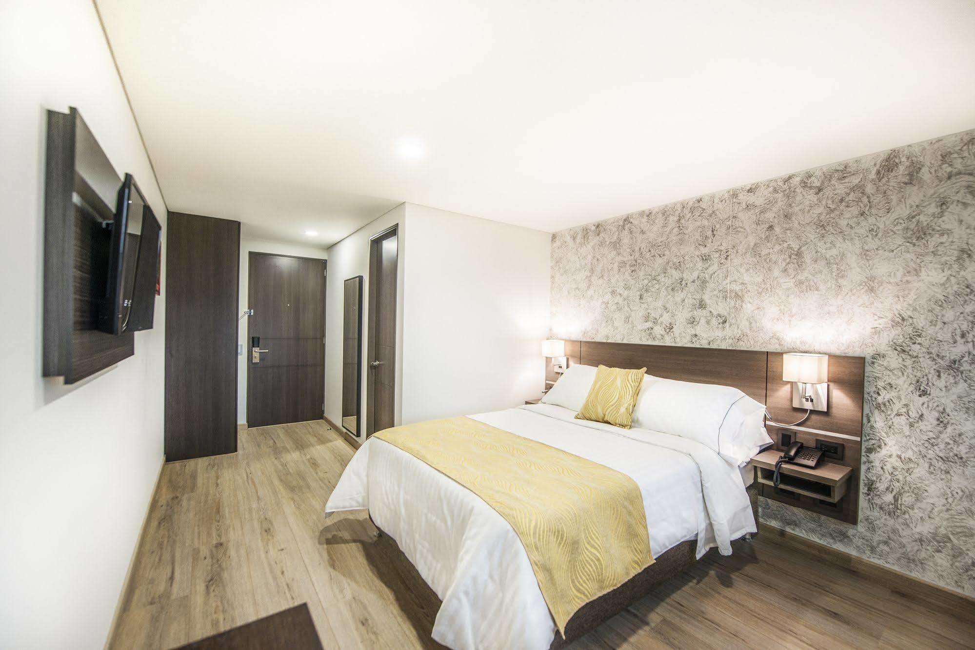 Sm Grand 4* Bogotá